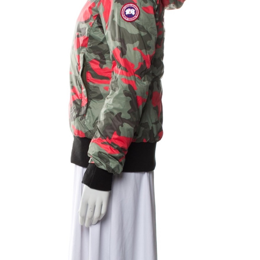 Authentic Canada Goose Jacket - image 3